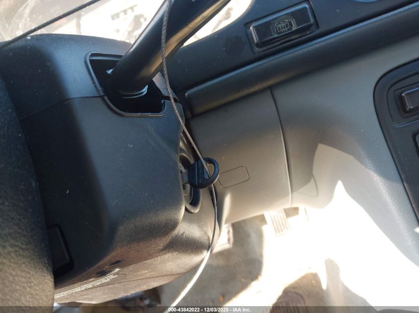 1996 Honda Accord Ex/Ex-R VIN: 1HGCD5658TA089818 Lot: 43842022