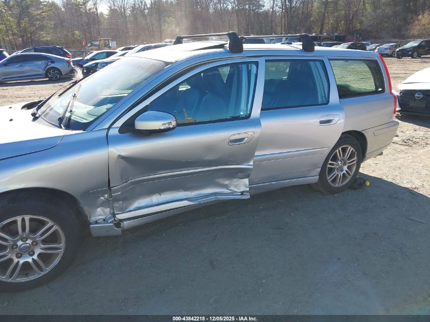 2007 Volvo V70 2.4 VIN: YV1SW612X72642339 Lot: 43842218