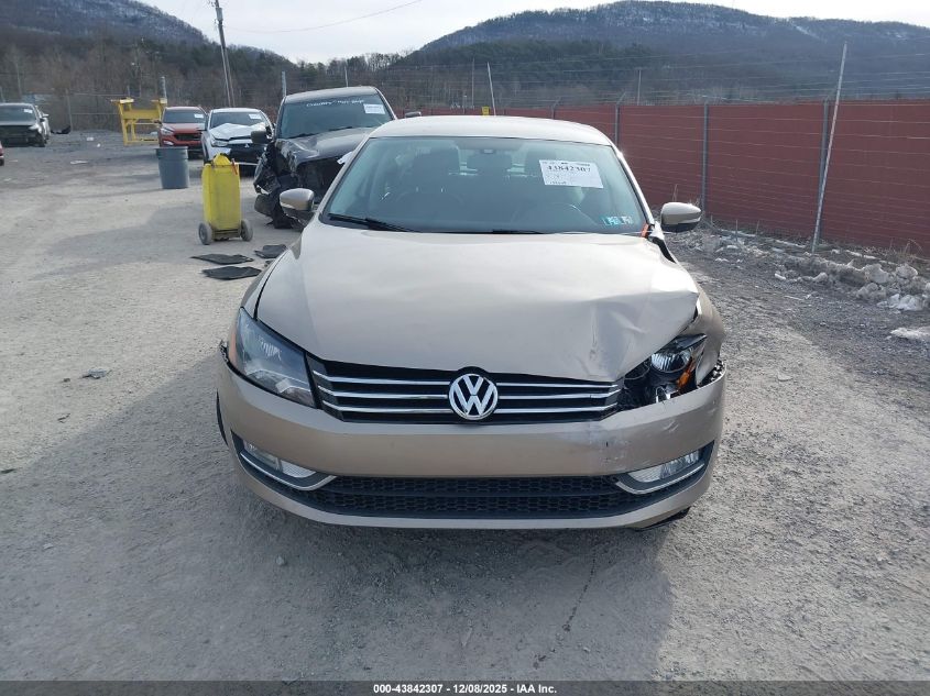 2015 Volkswagen Passat 1.8T Limited Edition VIN: 1VWAT7A33FC110493 Lot: 43842307