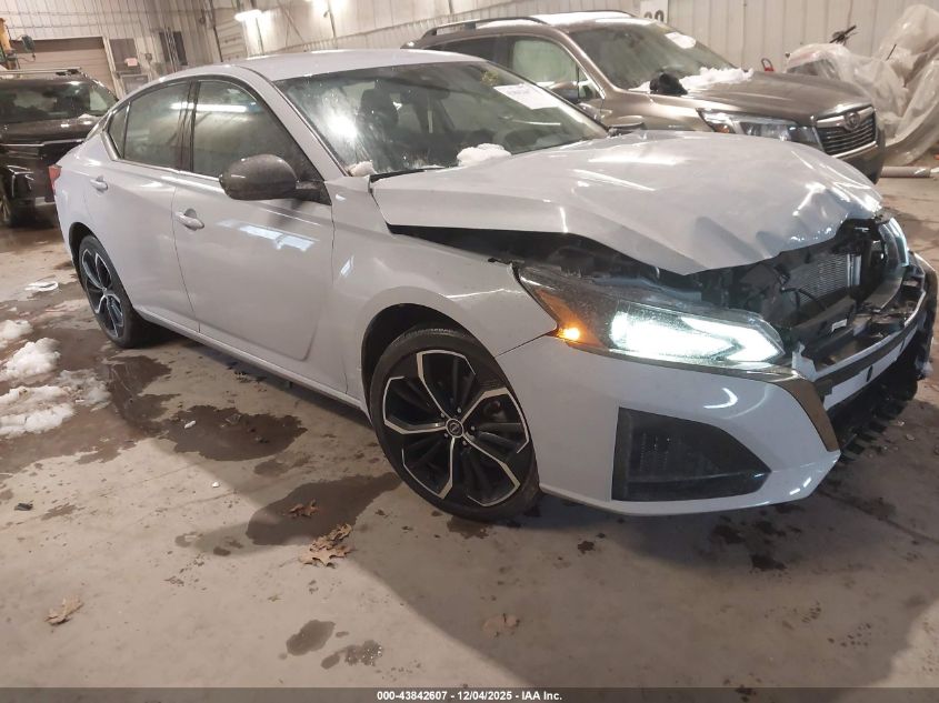 NISSAN ALTIMA SR INTELLIGENT AWD