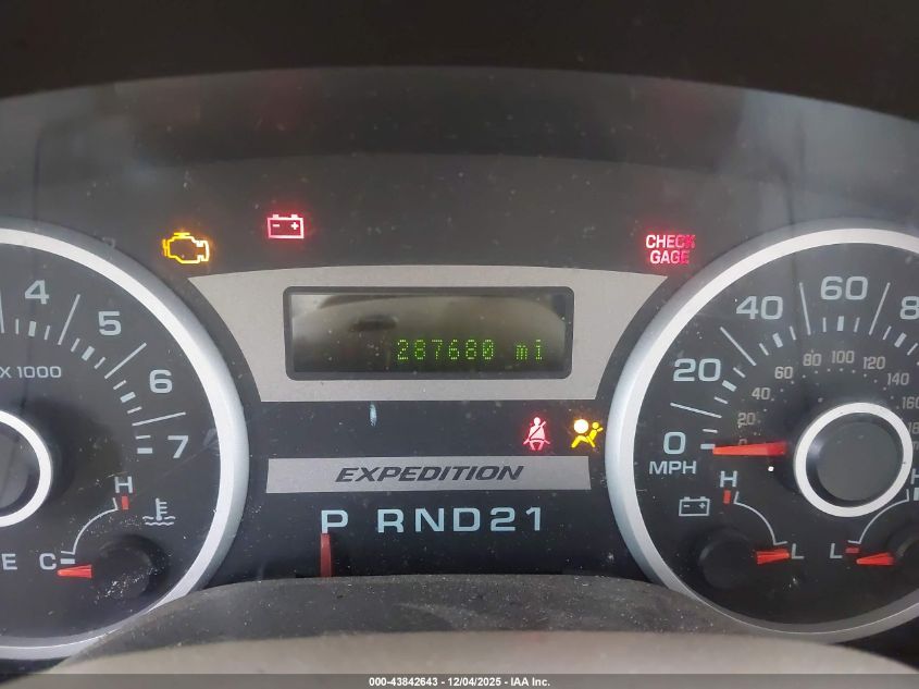 2006 Ford Expedition Eddie Bauer/King Ranch VIN: 1FMPU17516LA86576 Lot: 43842643