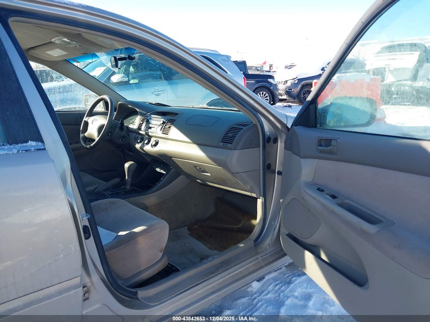 JTDBE32K730190149 2003 TOYOTA CAMRY photo no. 5