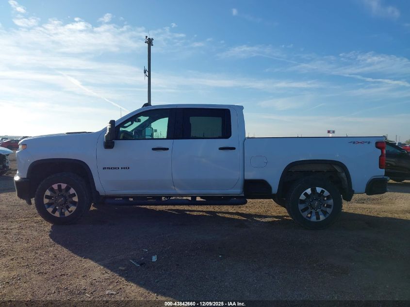 2022 Chevrolet Silverado 2500Hd 4Wd Standard Bed Custom VIN: 1GC4YME78NF196622 Lot: 43842660