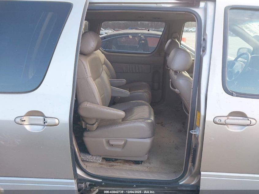 2000 Toyota Sienna Xle VIN: 4T3ZF13C6YU246348 Lot: 43842739