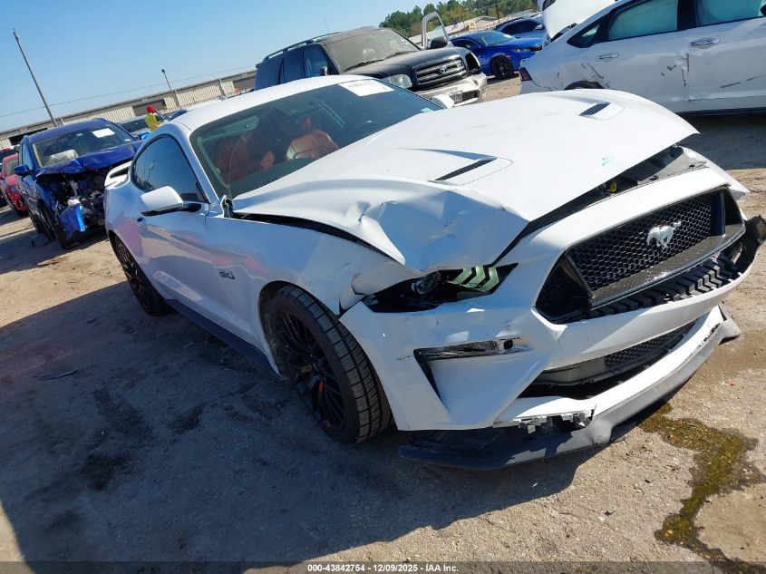 FORD MUSTANG GT PREMIUM FASTBACK