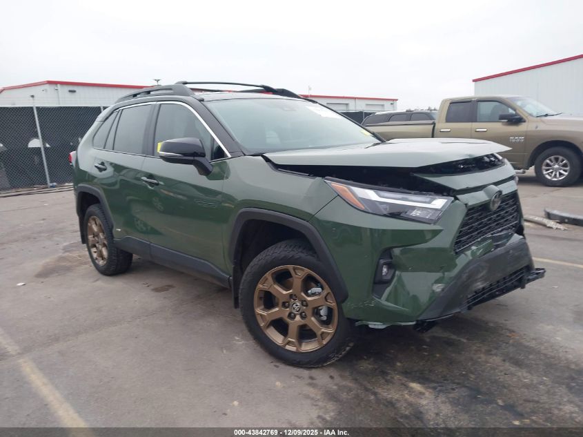 TOYOTA RAV4 HYBRID WOODLAND EDITION