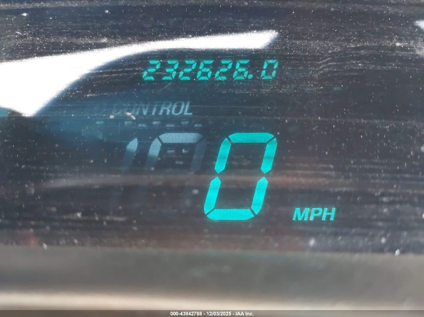 1996 Lincoln Town Car Sgn/Dmnd Anv/Cypress/Jn VIN: 1LNLM82W7TY708149 Lot: 43842788