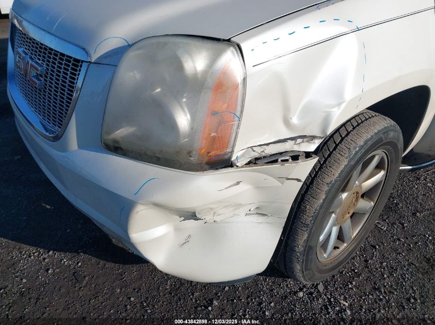 2008 GMC Yukon VIN: 1GKFC13128R176054 Lot: 43842898