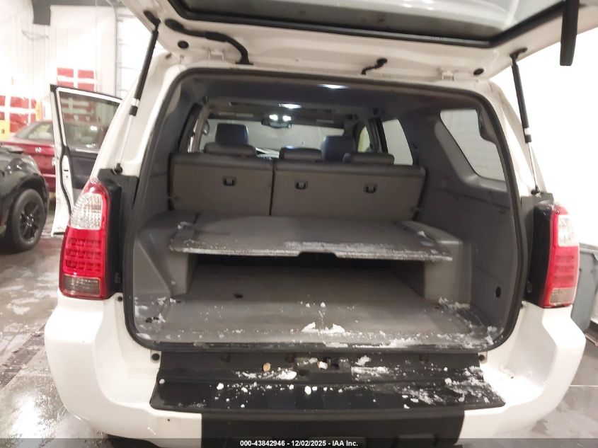 2006 Toyota 4Runner Limited V8 VIN: JTEBT17R360061177 Lot: 43842946