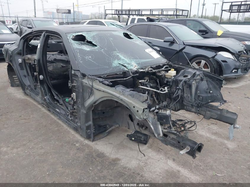 DODGE CHARGER SRT 392