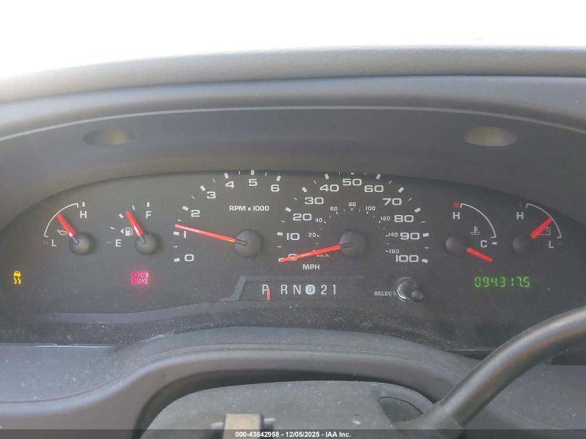 2008 Ford E-350 Super Duty Xl/Xlt VIN: 1FBSS31L88DA02732 Lot: 43842958