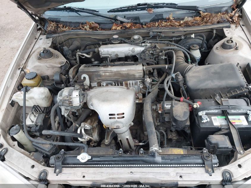 2000 Toyota Camry Le VIN: JT2BG22K6Y0416119 Lot: 43843066