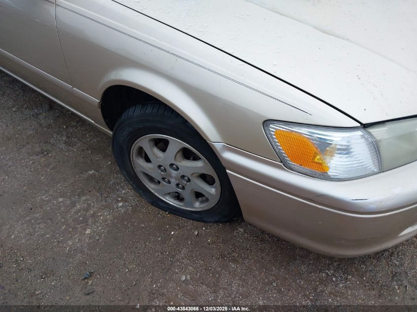 2000 Toyota Camry Le VIN: JT2BG22K6Y0416119 Lot: 43843066