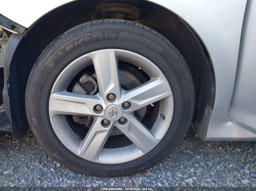 2013 Toyota Camry Se VIN: 4T1BF1FK3DU656449 Lot: 43843068