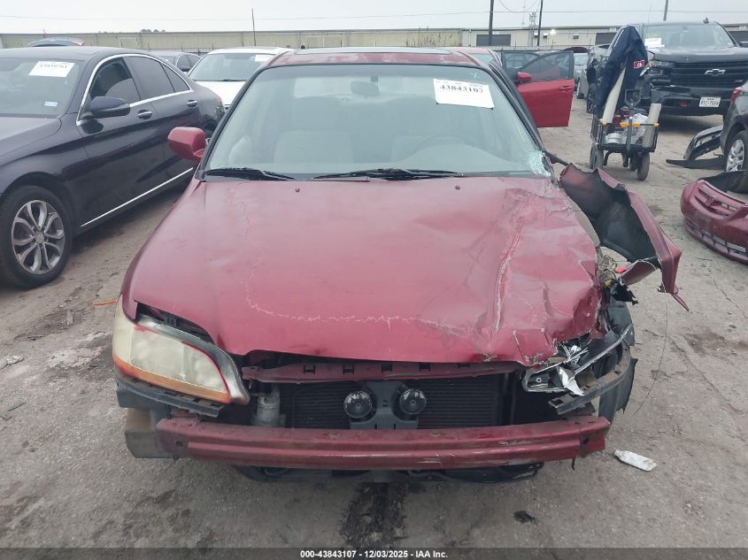 2002 Honda Accord 2.3 Ex/2.3 Se VIN: 1HGCG66812A040823 Lot: 43843107