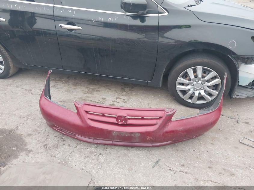 2002 Honda Accord 2.3 Ex/2.3 Se VIN: 1HGCG66812A040823 Lot: 43843107