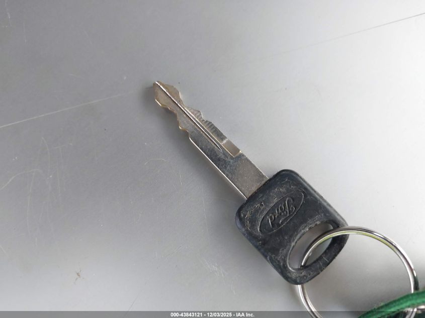 1996 Ford Taurus G VIN: 1FALP51U1TA243702 Lot: 43843121