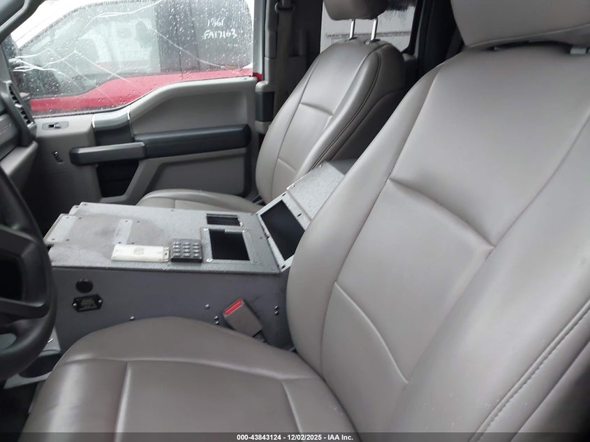 1FD0X5HT7HEF49955 2017 FORD F550 photo no. 6