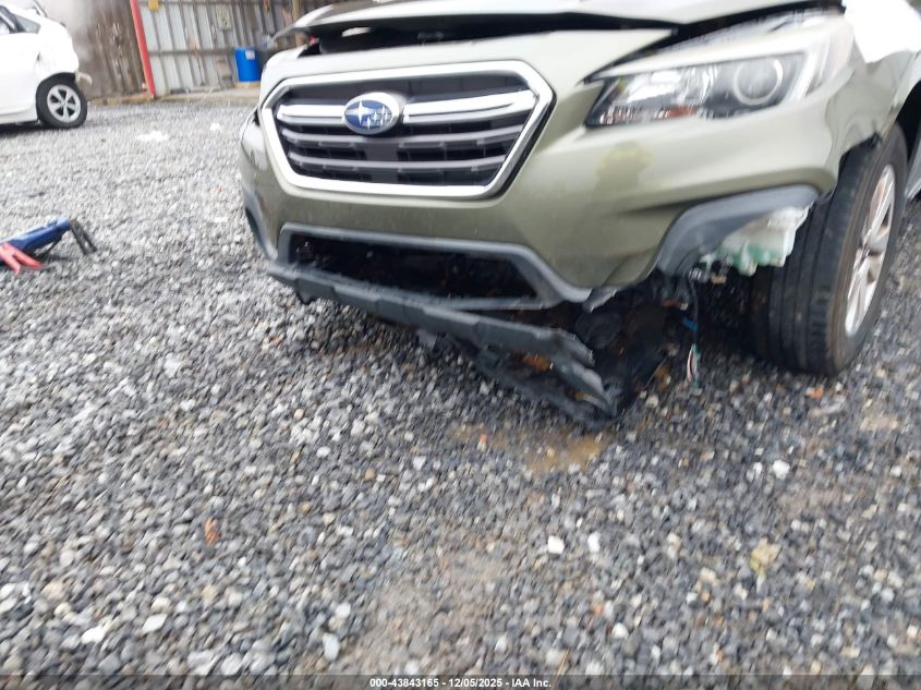 2018 Subaru Outback 2.5I Premium VIN: 4S4BSAFC4J3297862 Lot: 43843165