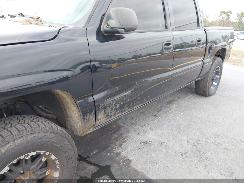 2GTEK13T751188958 2005 GMC SIERRA photo no. 6
