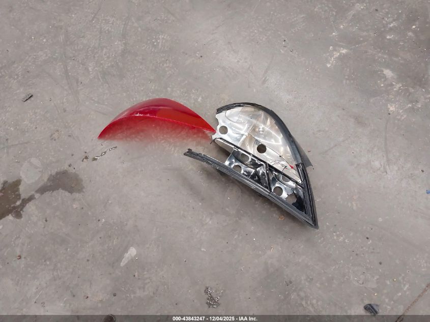 2002 Pontiac Grand Am Gt VIN: 1G2NW52E62M599769 Lot: 43843247