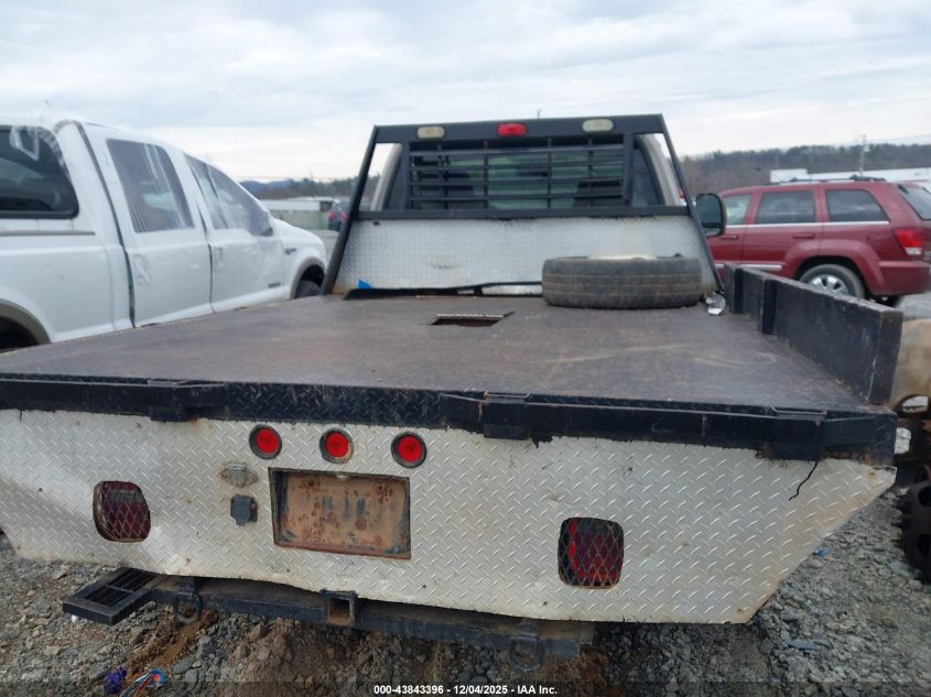 2005 Ford F-350 Xl/Xlt VIN: 1FDWF37P15EB24197 Lot: 43843396