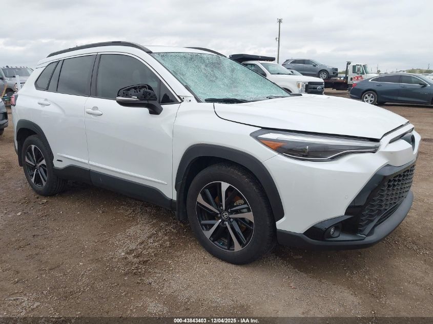 TOYOTA COROLLA CROSS XSE