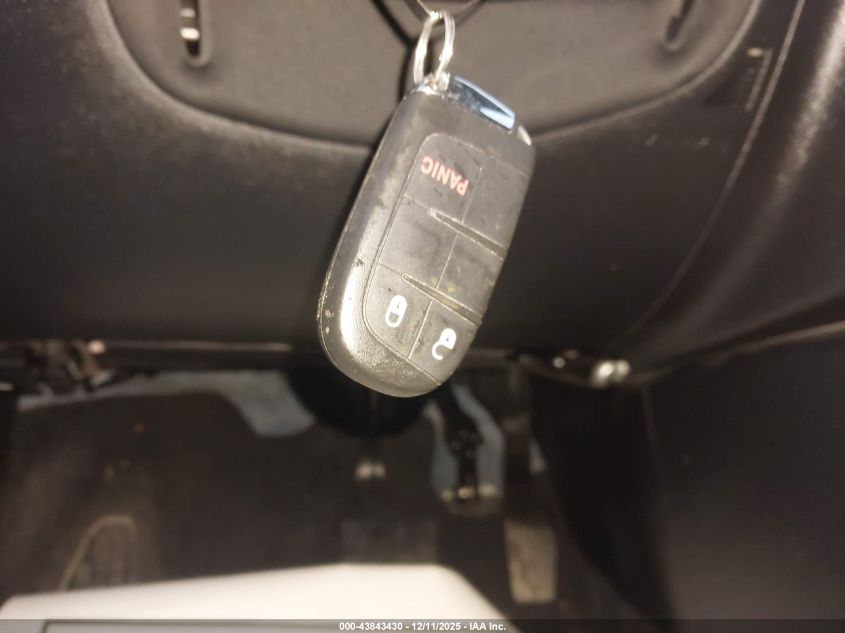 2019 Jeep Compass Latitude 4X4 VIN: 3C4NJDBB0KT729601 Lot: 43843430