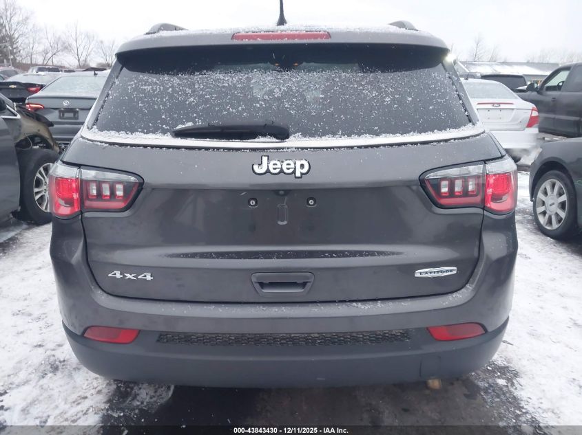 2019 Jeep Compass Latitude 4X4 VIN: 3C4NJDBB0KT729601 Lot: 43843430