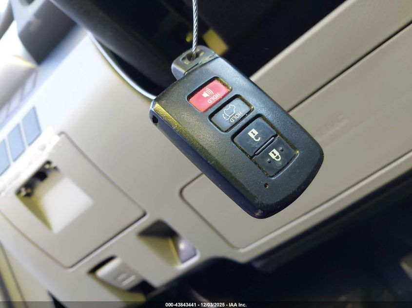 2014 Toyota Highlander Xle V6 VIN: 5TDJKRFH8ES018377 Lot: 43843441