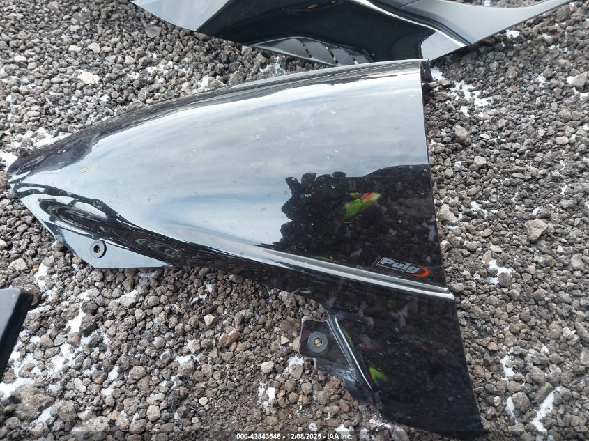 2025 BMW S 1000 Rr VIN: WB10P2304S6L49744 Lot: 43843546