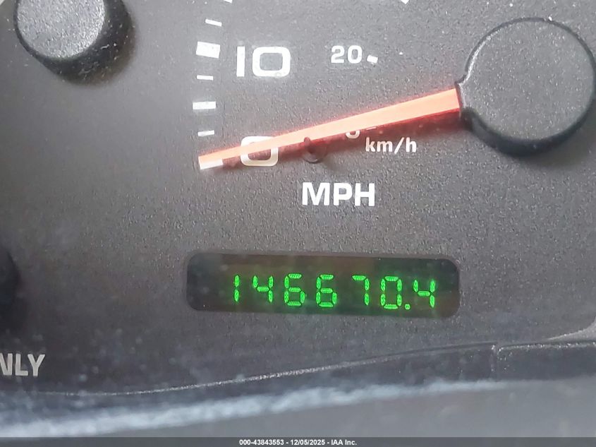 2002 Ford F-250 Lariat/Xl/Xlt VIN: 1FTNW21F82EA50671 Lot: 43843553