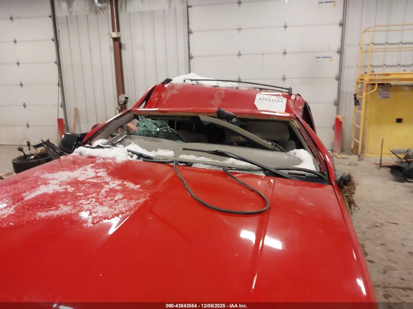 1998 GMC Yukon Sle VIN: 1GKEK13R9WJ723658 Lot: 43843554