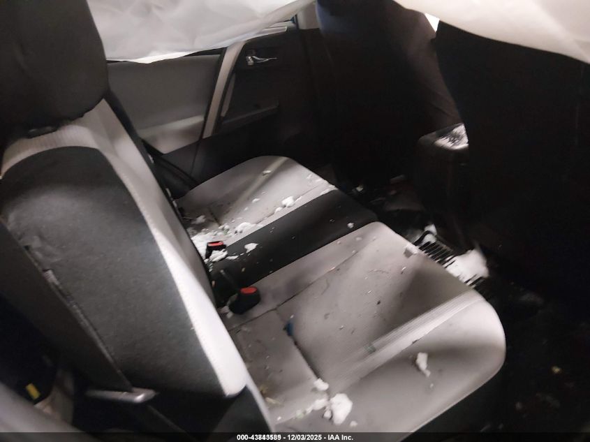 2017 Toyota Rav4 Xle VIN: JTMRFREV1HJ124010 Lot: 43843589