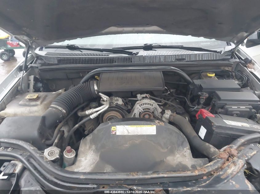 2010 Jeep Grand Cherokee Laredo VIN: 1J4PR4GK4AC145765 Lot: 43843590