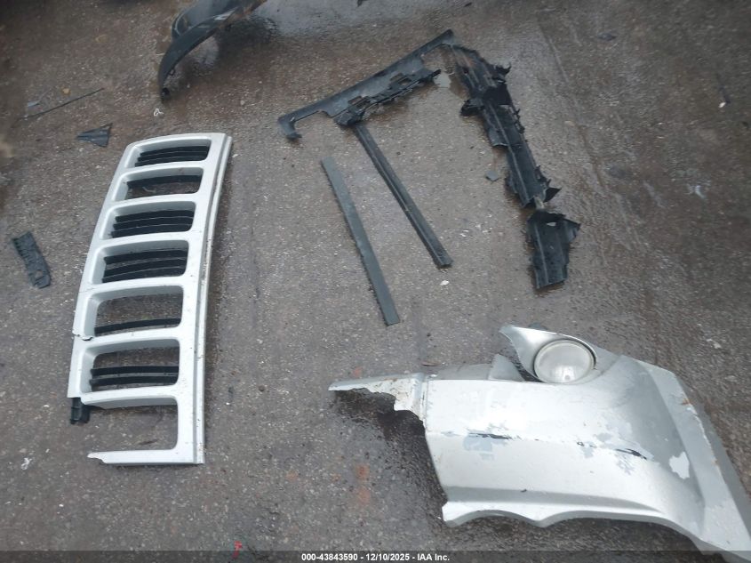 2010 Jeep Grand Cherokee Laredo VIN: 1J4PR4GK4AC145765 Lot: 43843590