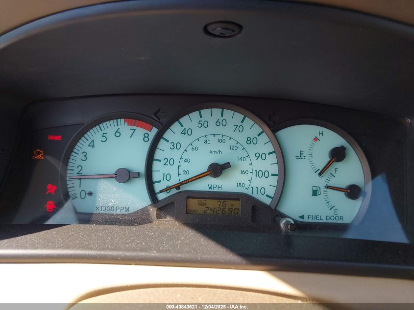 2003 Toyota Corolla Le VIN: 2T1BR32E53C127748 Lot: 43843621