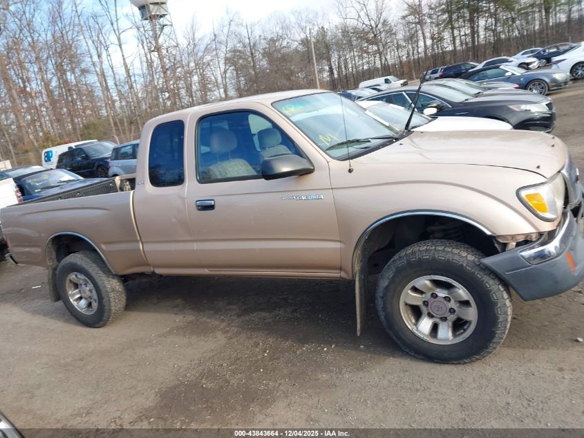 2000 Toyota Tacoma Base V6 VIN: 4TAWN72N8YZ672260 Lot: 43843664