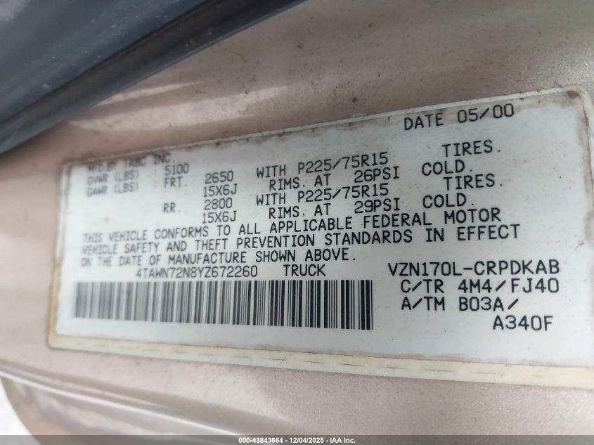 2000 Toyota Tacoma Base V6 VIN: 4TAWN72N8YZ672260 Lot: 43843664