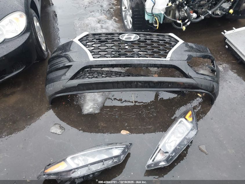 2021 Hyundai Tucson Value VIN: KM8J33A41MU380264 Lot: 43843701