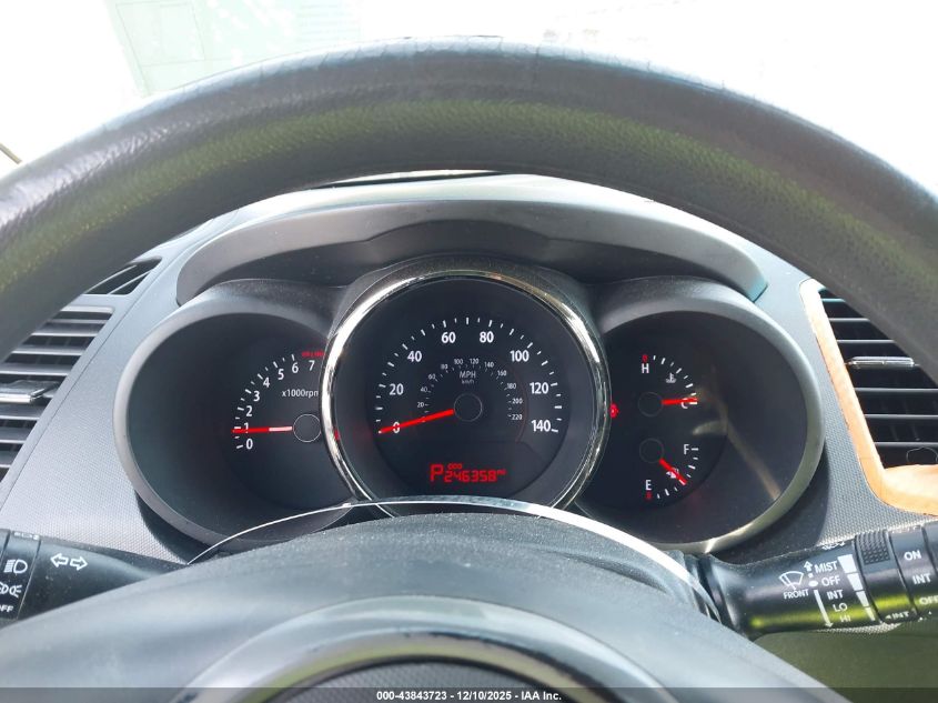 2010 Kia Soul + VIN: KNDJT2A21A7138694 Lot: 43843723