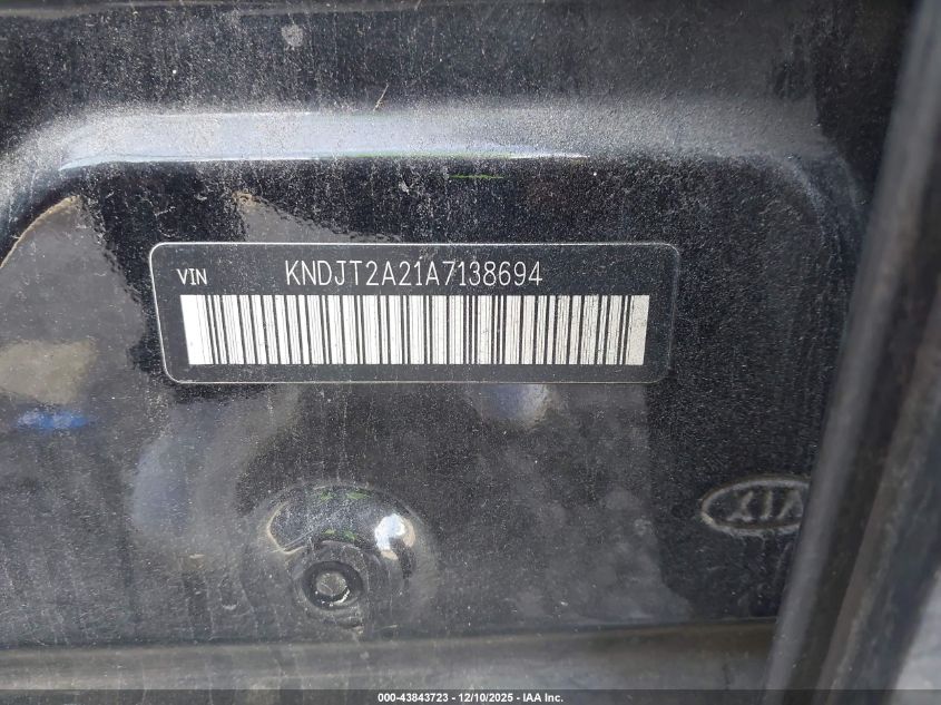 2010 Kia Soul + VIN: KNDJT2A21A7138694 Lot: 43843723