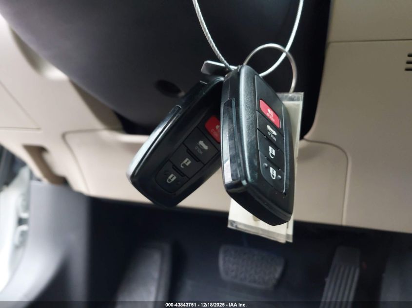 2018 Toyota Camry Xle VIN: 4T1B11HK7JU063457 Lot: 43843751