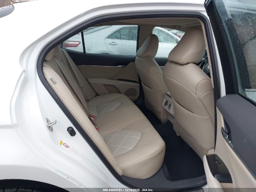 2018 Toyota Camry Xle VIN: 4T1B11HK7JU063457 Lot: 43843751