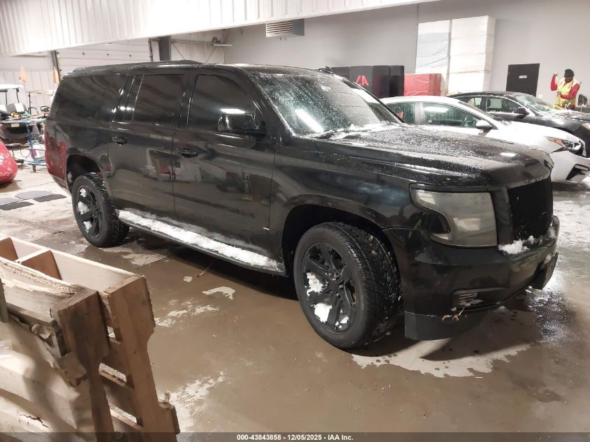 CHEVROLET SUBURBAN LT