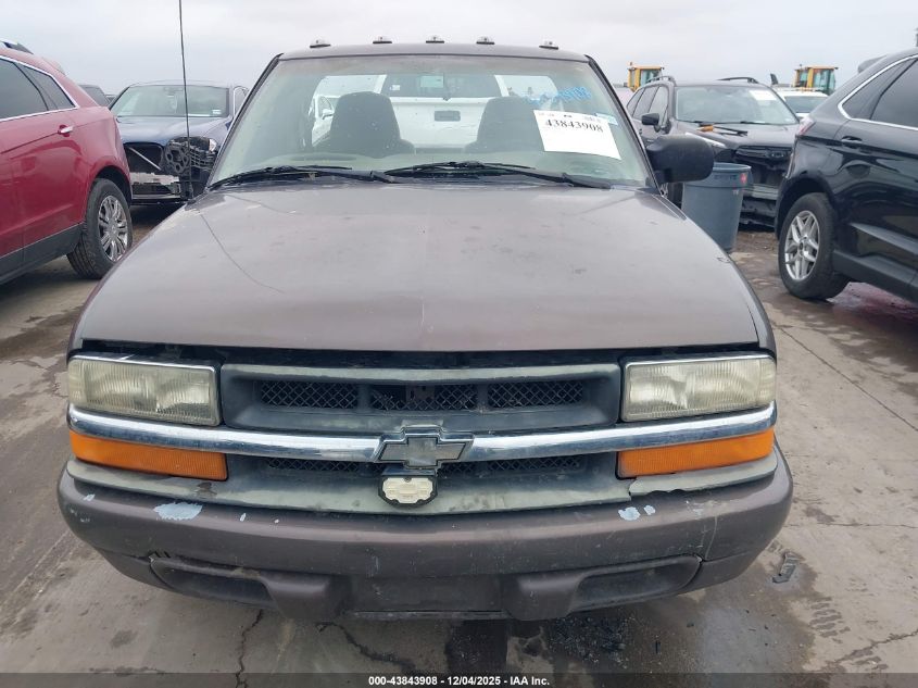 2000 Chevrolet S-10 Ls VIN: 1GCCS1443YK111023 Lot: 43843908