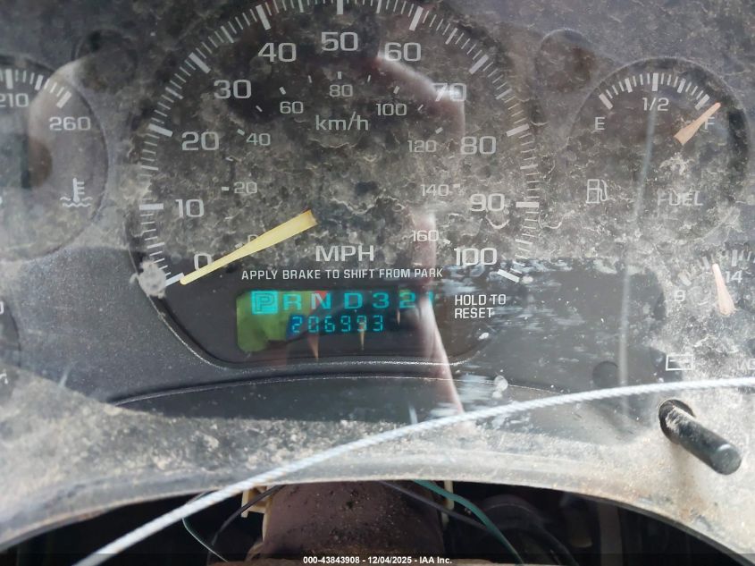 2000 Chevrolet S-10 Ls VIN: 1GCCS1443YK111023 Lot: 43843908