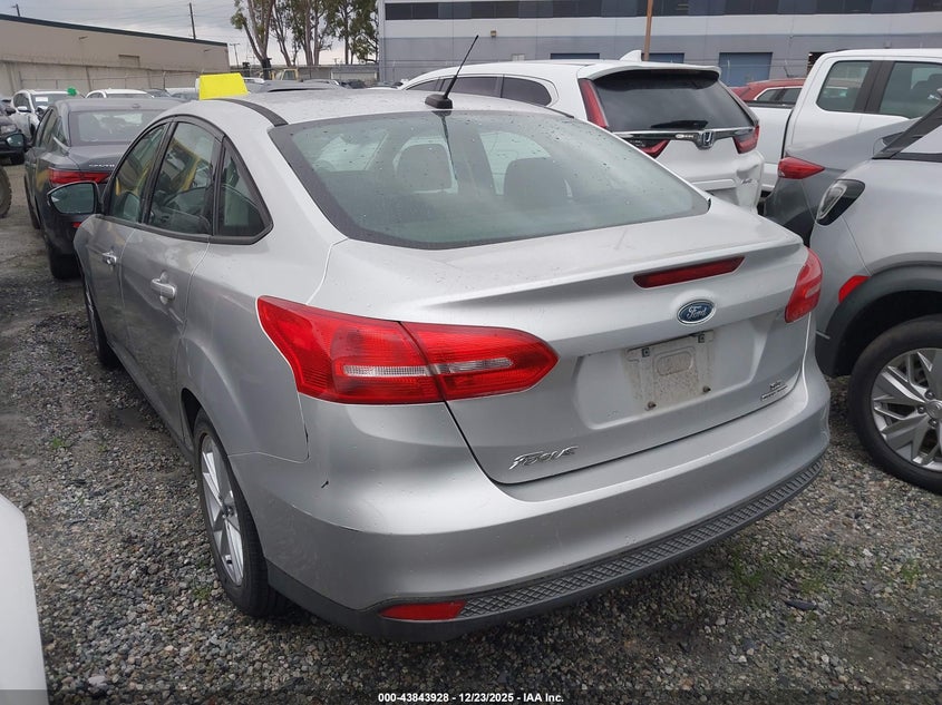 1FADP3F2XGL269077 2016 FORD FOCUS photo no. 3
