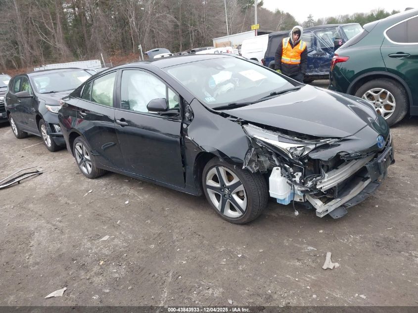 TOYOTA PRIUS FOUR TOURING