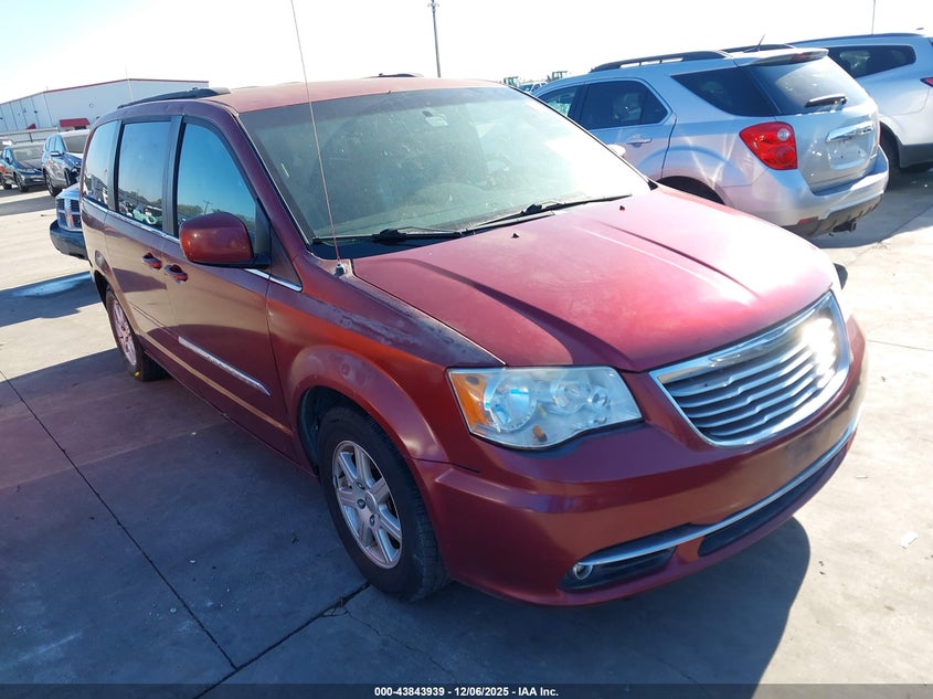 2012 Chrysler Town & Country Touring